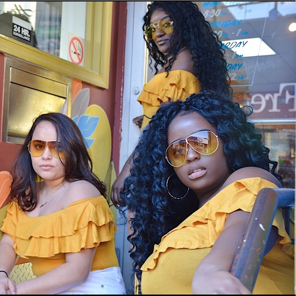 Off Shoulder Ruffle Overlay Bodysuit - Picture 3 of 8